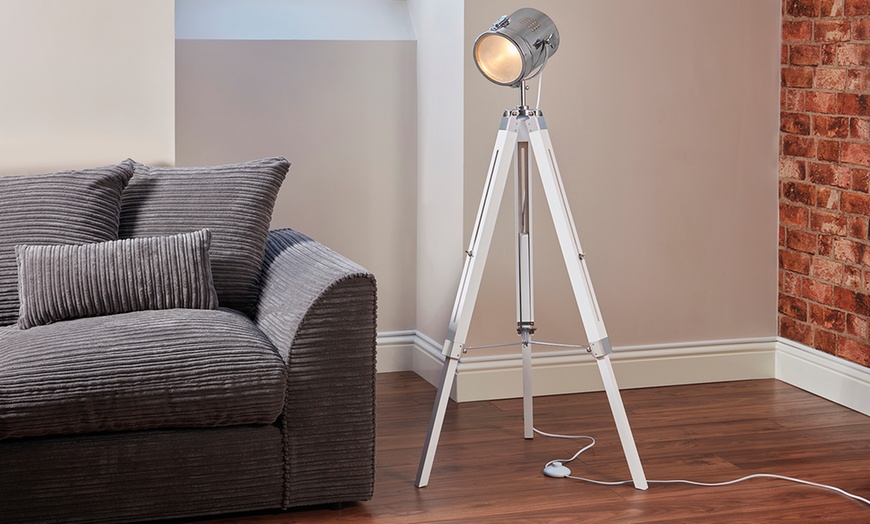 Image 5: Nautical Tripod Floor Lamp