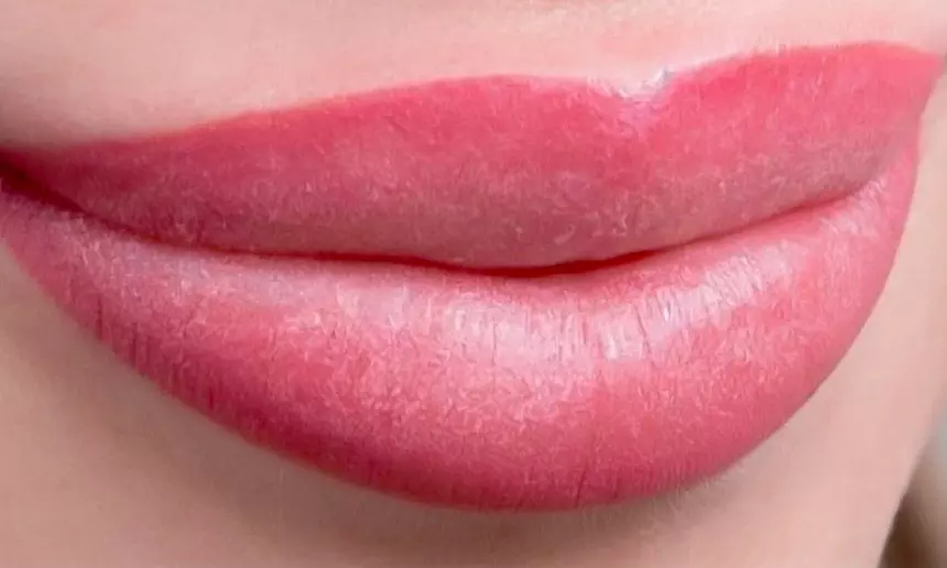 Microblading, Ombre Brows or Lip Blush Semi-Permanent Cosmetics