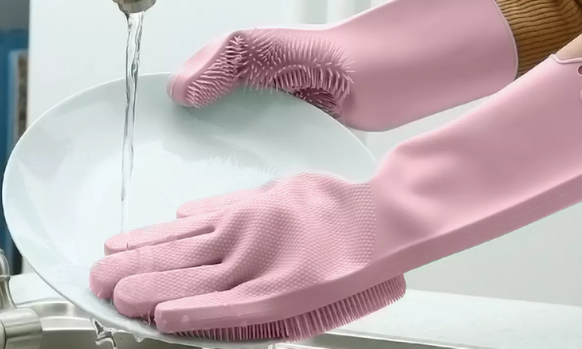 Silicone Dishwashing Gloves with Scrubbers (1-Pair) - Primary Image