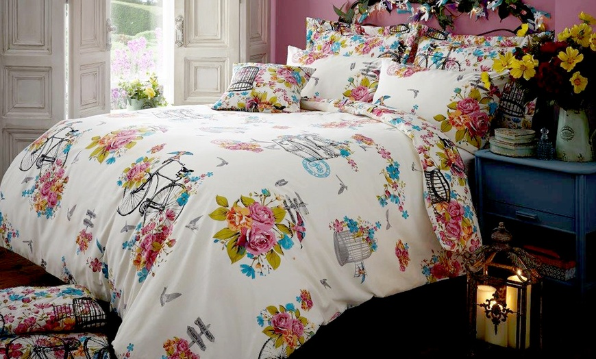 Image 2: Free Spirit Duvet Set