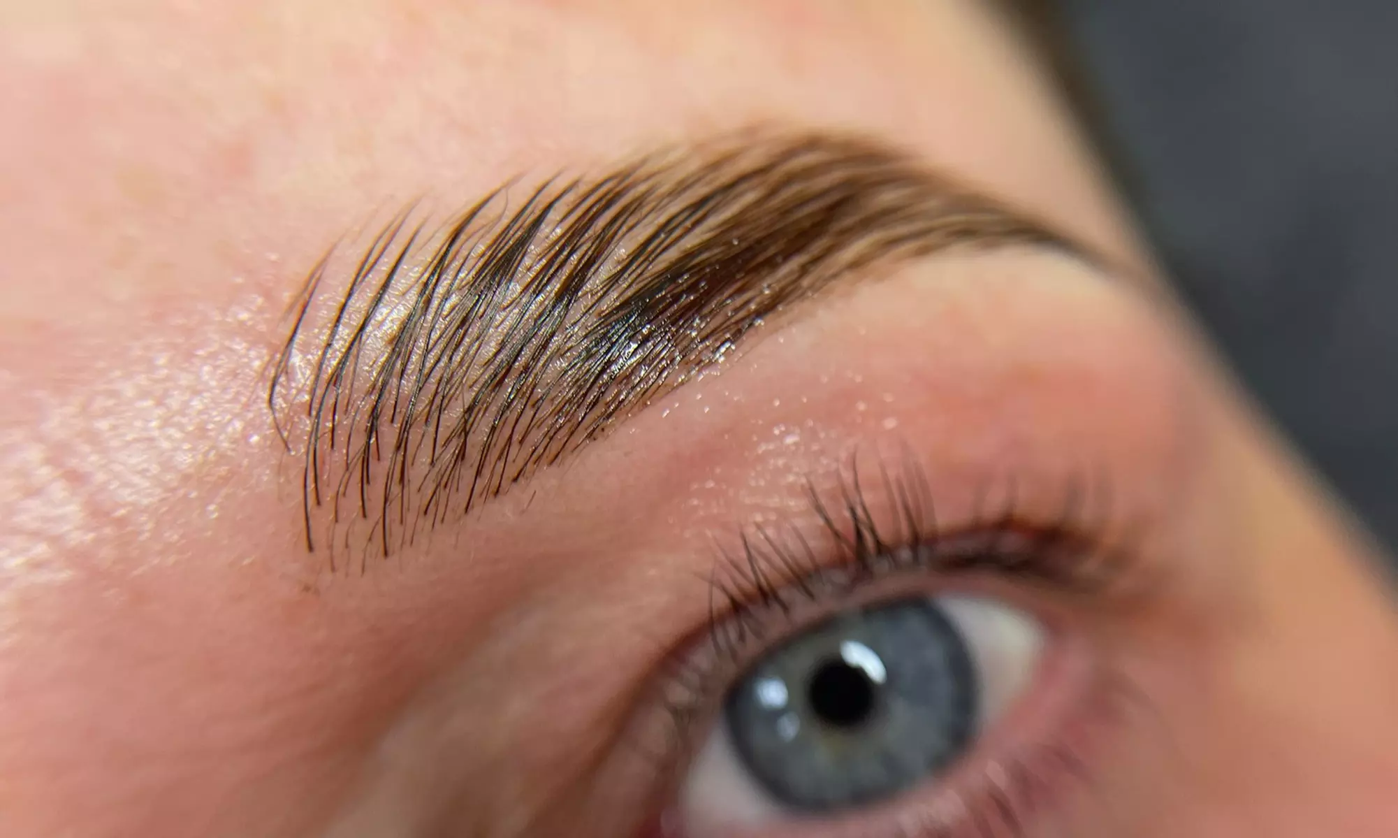 Wimpern- u. Augenbrauenlifting bei Permanent Make-Up Alicja Klesk
