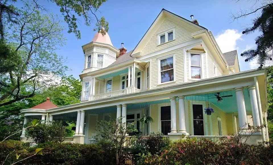 Two-Night Stay for Two with Valentine’s Day Package at the Mistletoe Bough Bed and Breakfast in Alabama - Primary Image