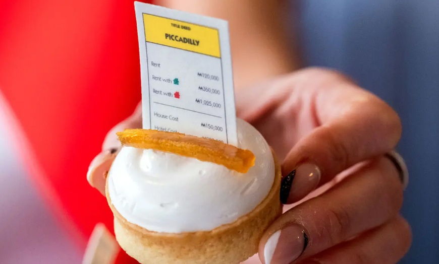 Image 7: Explore London with a MONOPOLY Afternoon Tea Bus Tour