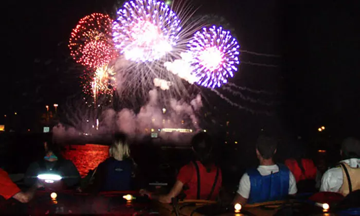 Architectural Tour or Fireworks Paddle on The Chicago River for One or Two with Kayak Chicago (Up to 31% Off) - Second Medium