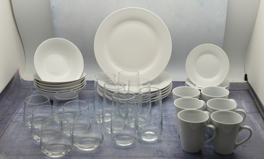 Image 3: Crockery and Glassware Bundle