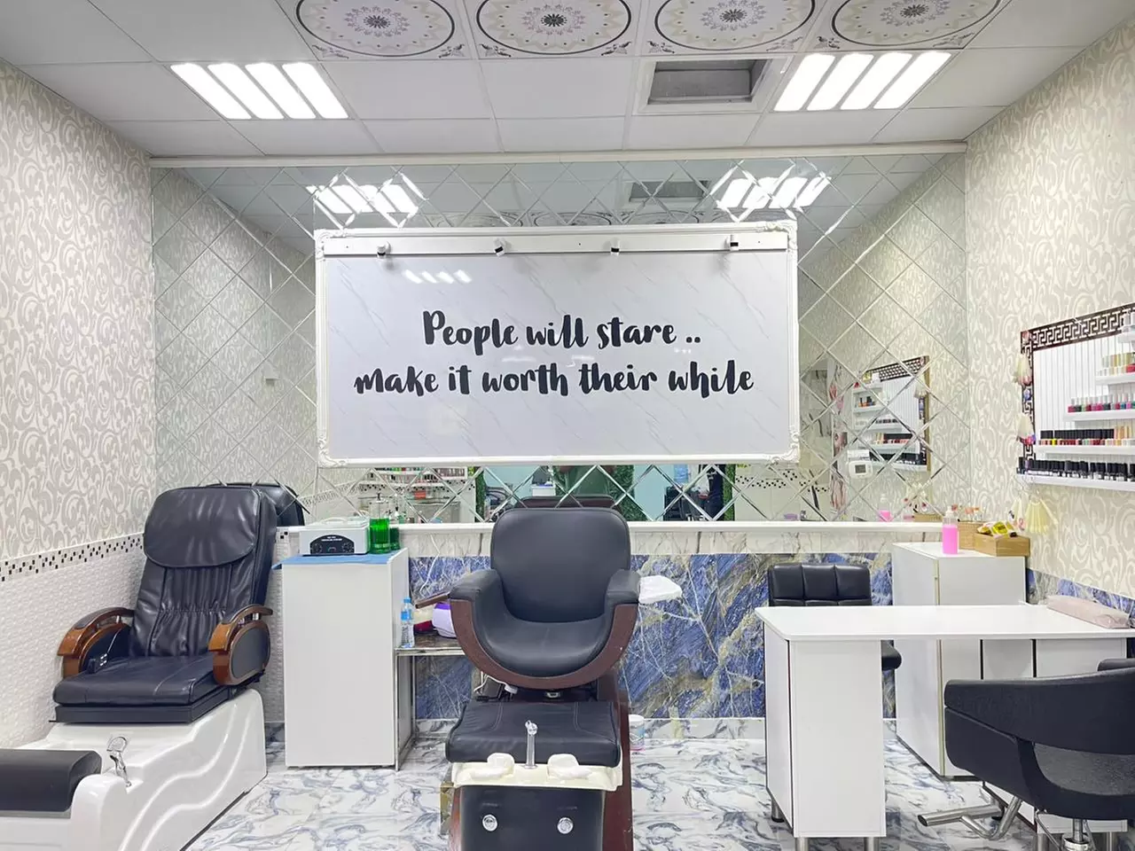 Facial, Eyebrow, Eyelash Services at Beauty And Sense Ladies Salon