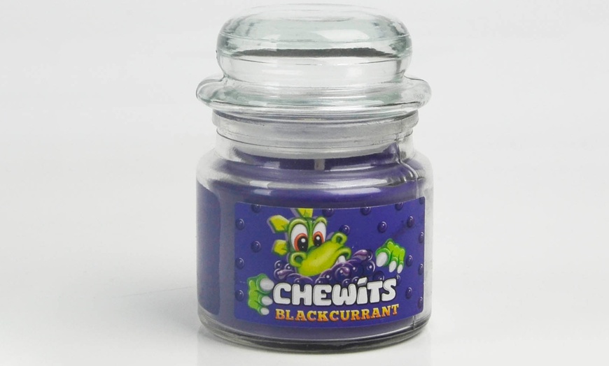 Image 12: 8 Candy-Scented Candles Lucky Dip