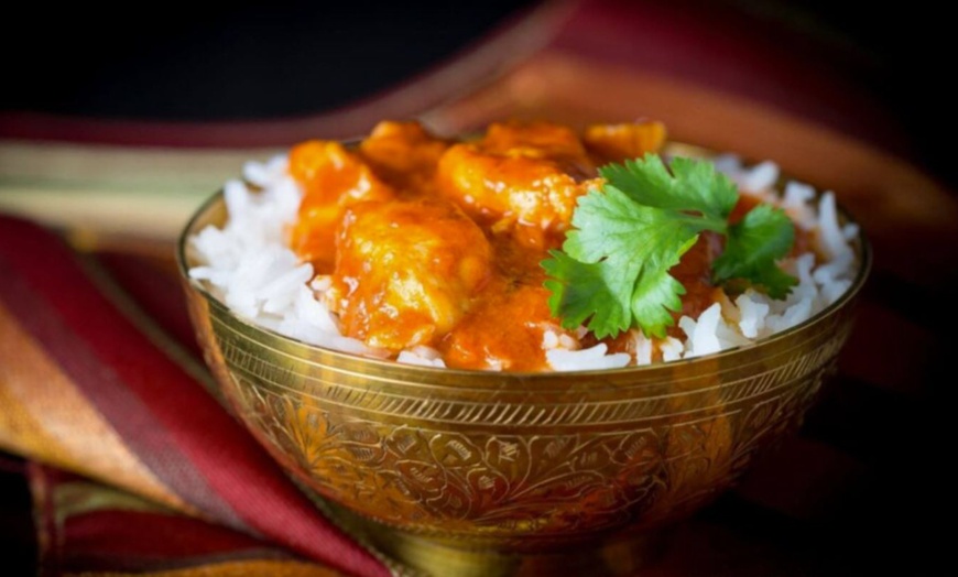 Image 3: Spend €40 or €80 Towards Indian Food and Drinks for Two or Four People