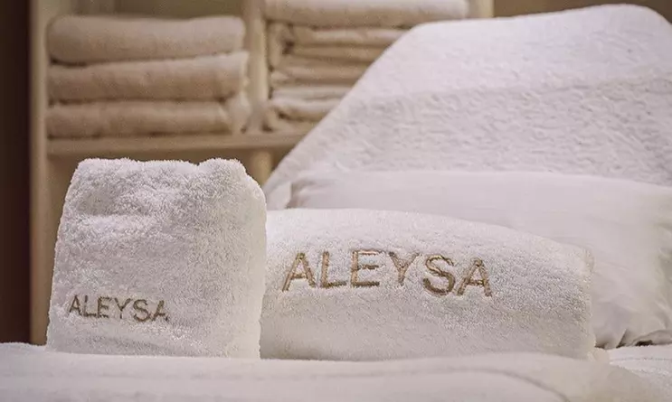 Acceso a spa para 2 personas con opción a masaje y ritual romántico