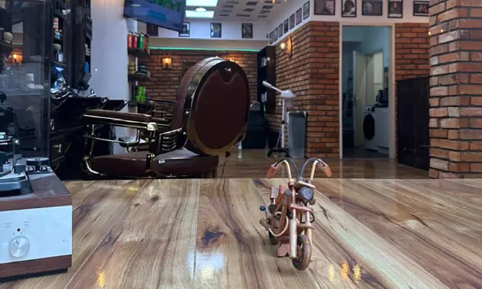 Herrenfrisur und Bartrasur in Köln