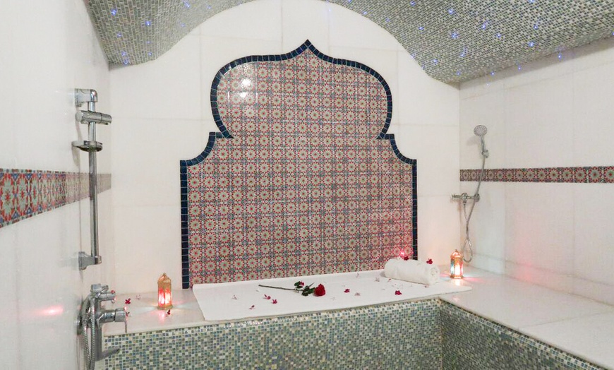 Image 3: One-Hour Moroccan Bath