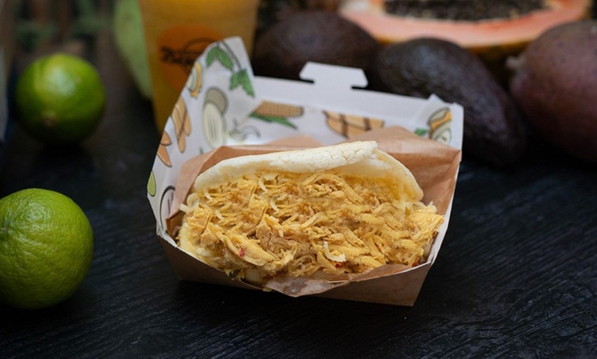 Image 4: Viaja al corazón de Venezuela con un menú completo para 2 o 4 personas