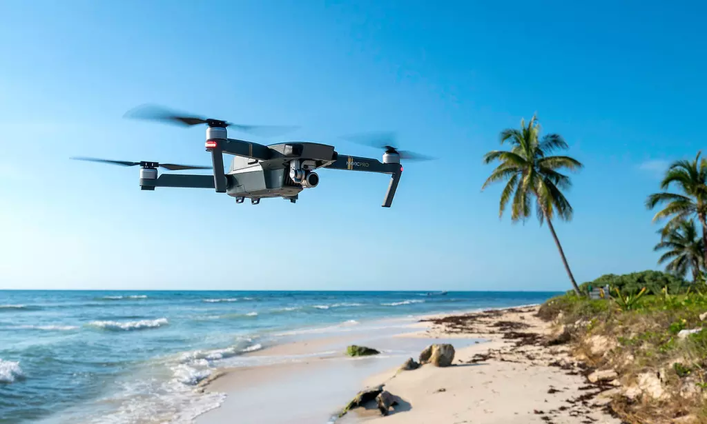 DJI Mavic Pro Quadcopter Drone with 4K Camera Bundle (11-Piece) - Second Medium