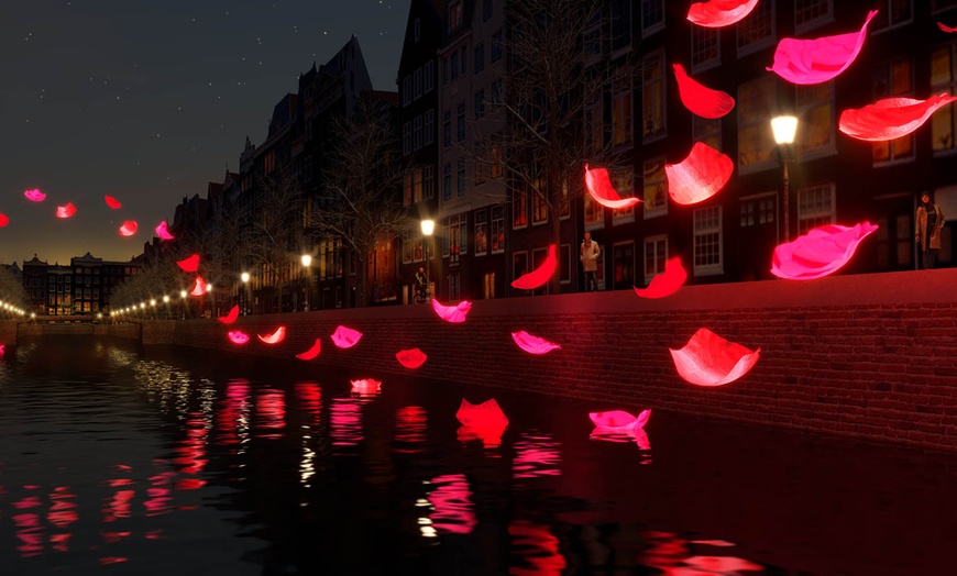 Image 4: Fonkelend Amsterdam: rondvaart tijdens het Amsterdam Light Festival