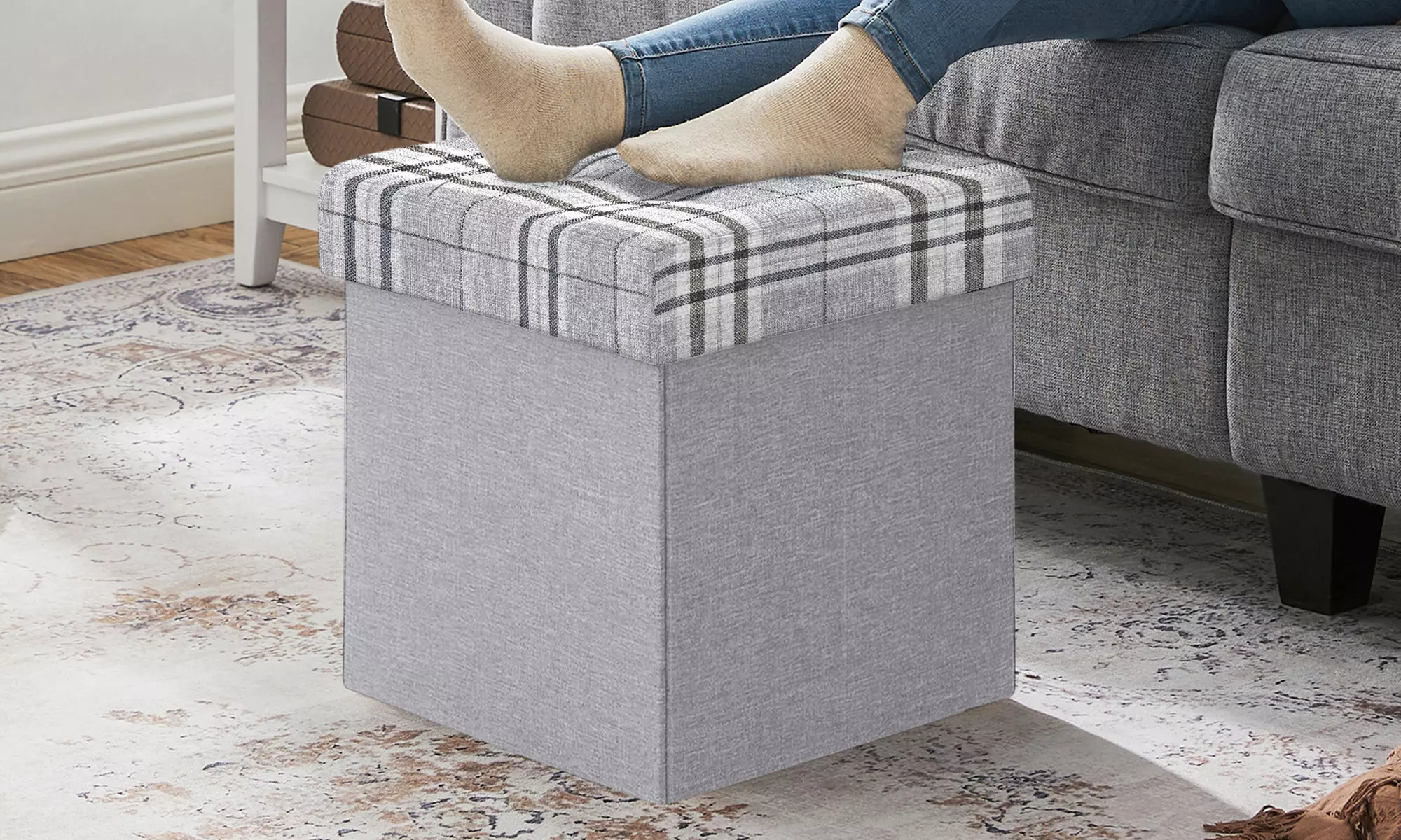 Pouf contenitore quadrato imbottito