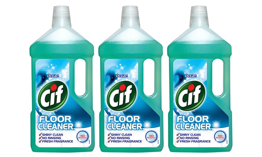 Image 5: Two or Three Cif No Residues Floor Cleaner 950ml