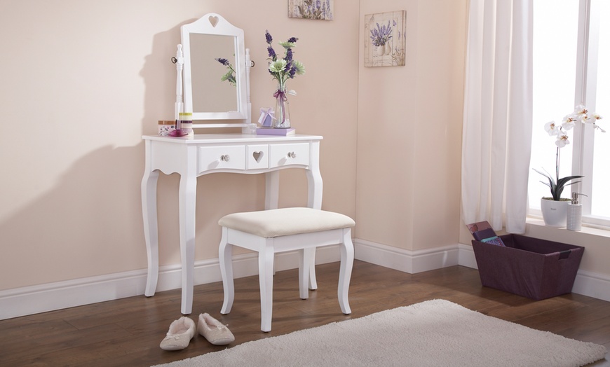 Image 1: Heart Dressing Table and Stool