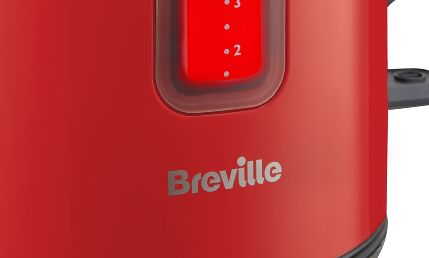 Image 19: Breville Kettle and Toaster Set