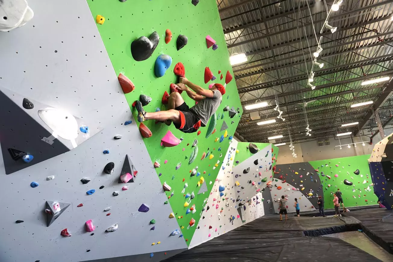 Drop-in Pass and Shoe Rental for One or Two at Project Climbing Centre (Up to 50%Off) - Second Medium