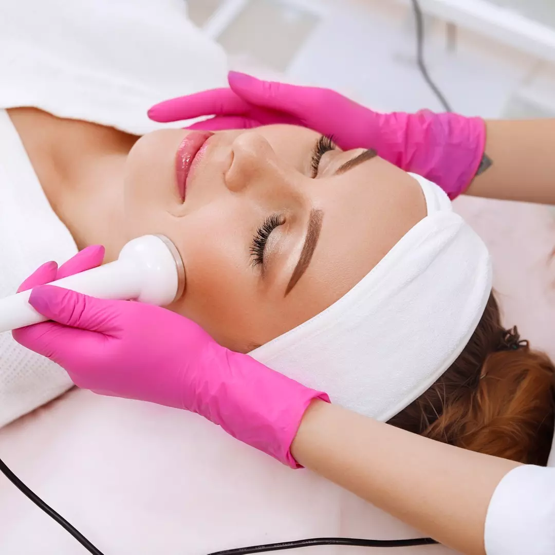 I Adore Her Body Spa offers diverse non-invasive lipo sessions and mesotherapy options with up to 46% off - Primary Image