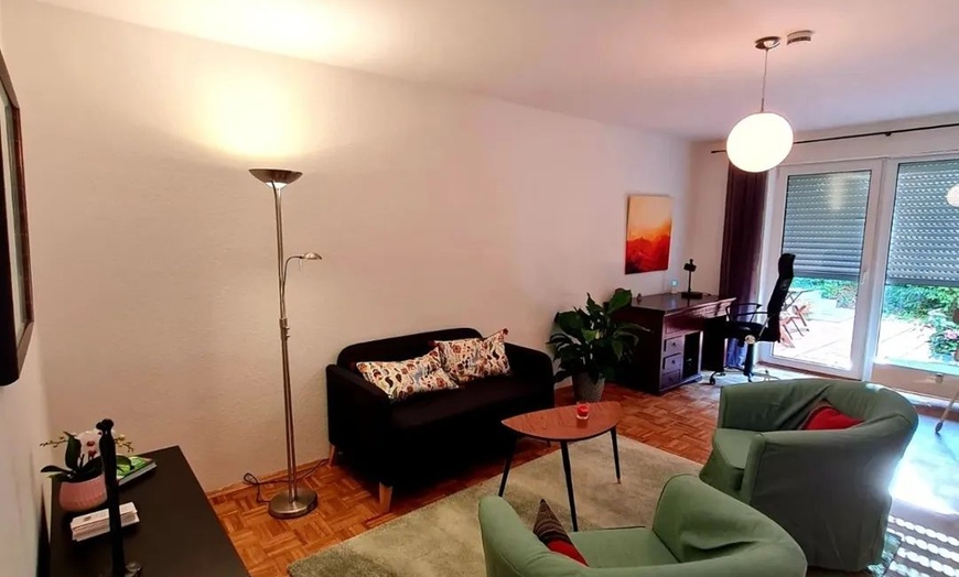 Image 6: Entspannung pur für Körper & Geist: Teil- oder Ganzkörpermassage
