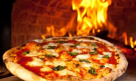 Menu con pizza, focaccia o calzone a scelta e birra da Ciccio Matto 1. Asporto o consegna a domicilio