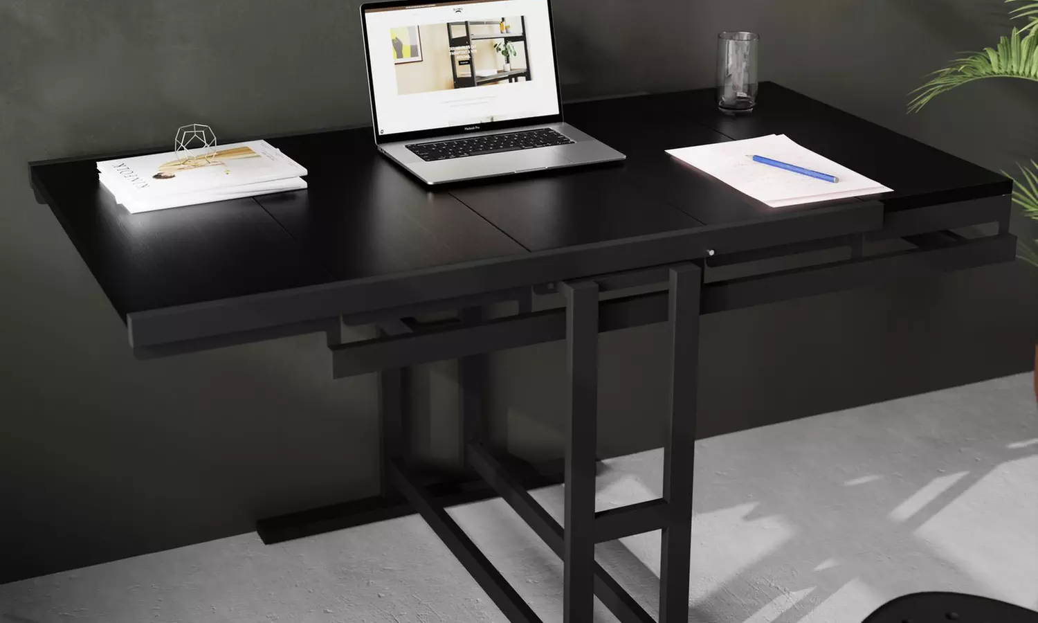 Umwandelbarer Regal-Tisch „Blumie"