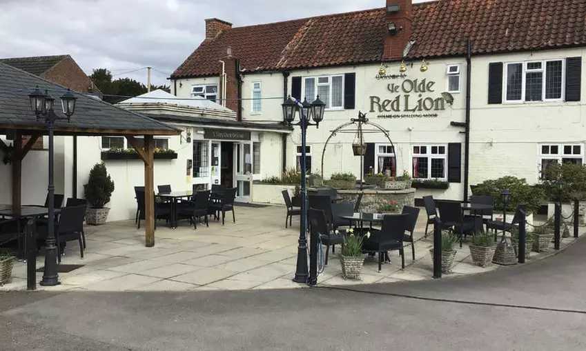 Yorkshire: 2 or 3 Nights with Breakfast