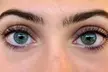 Cuidado para pestañas y cejas: lifting y tinte, laminado o depilación para 1 persona con hasta un 58% de dto. - Second Medium
