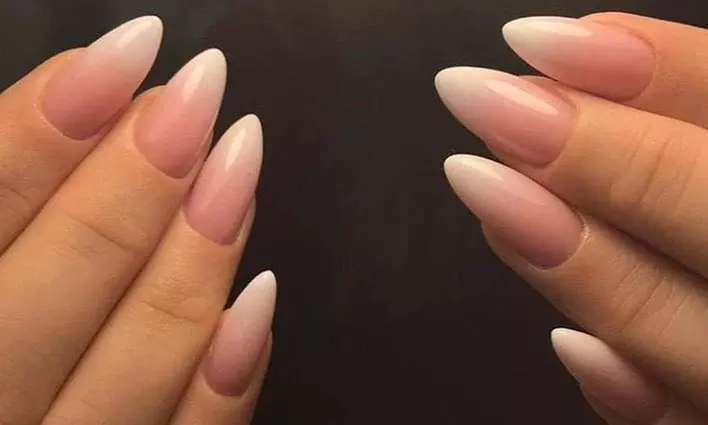 Revamp Your Look with a Beauty Package at Posh Beauty Center