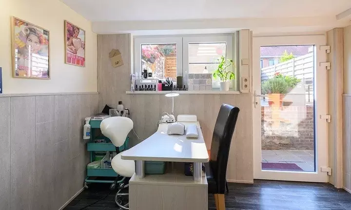 Happy feet: voetverzorgingsbehandeling naar keuze