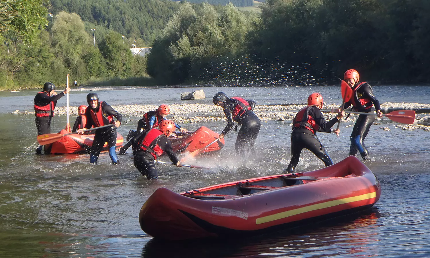 3 Stunden Fun-Rafting-Tour