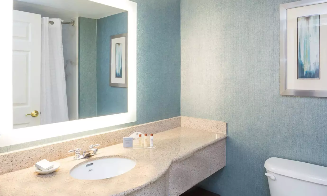 Family-Friendly Orlando Hotel near Airport