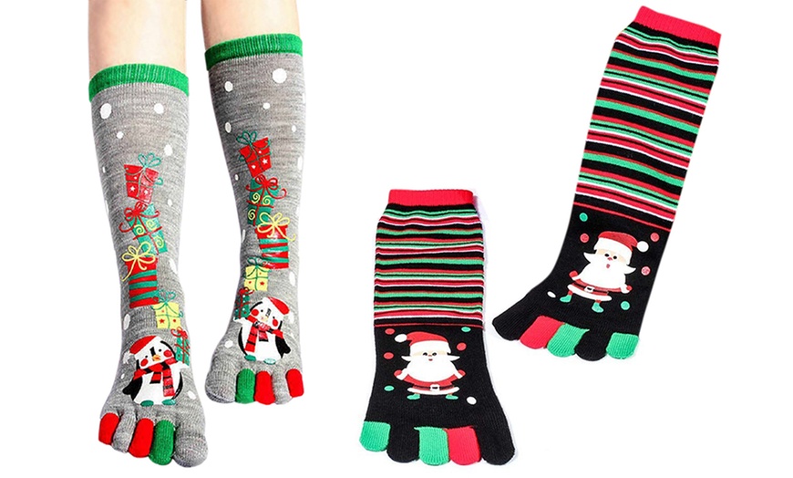 Image 10: Women's Christmas Cotton Socks