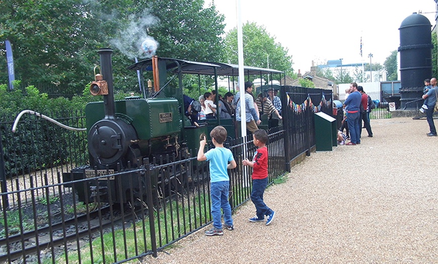 Image 4: Museum Entry, Kew Bridge