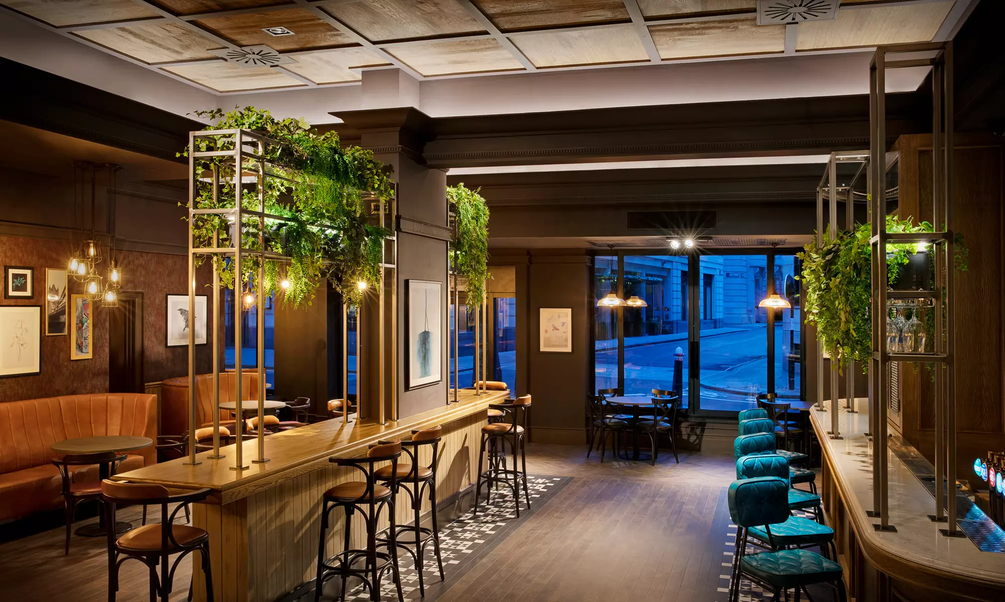 Central London: Luxury 4* Spa Stay for 2