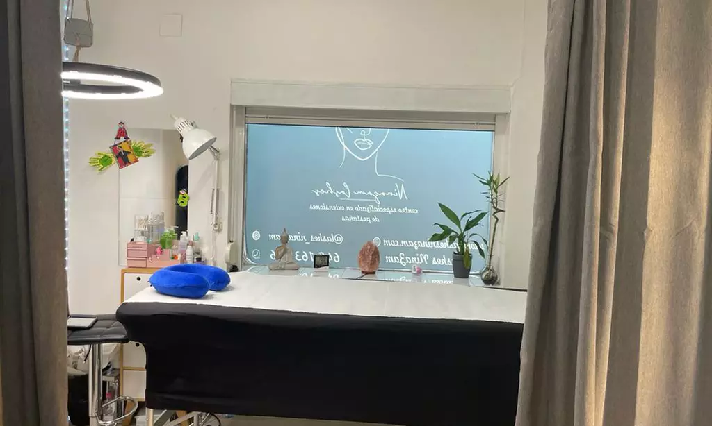 Aplicación de pestañas pelo a pelo a elegir entre varias en Studio Marcela Vallejo (hasta 58% de descuento) - Second Medium