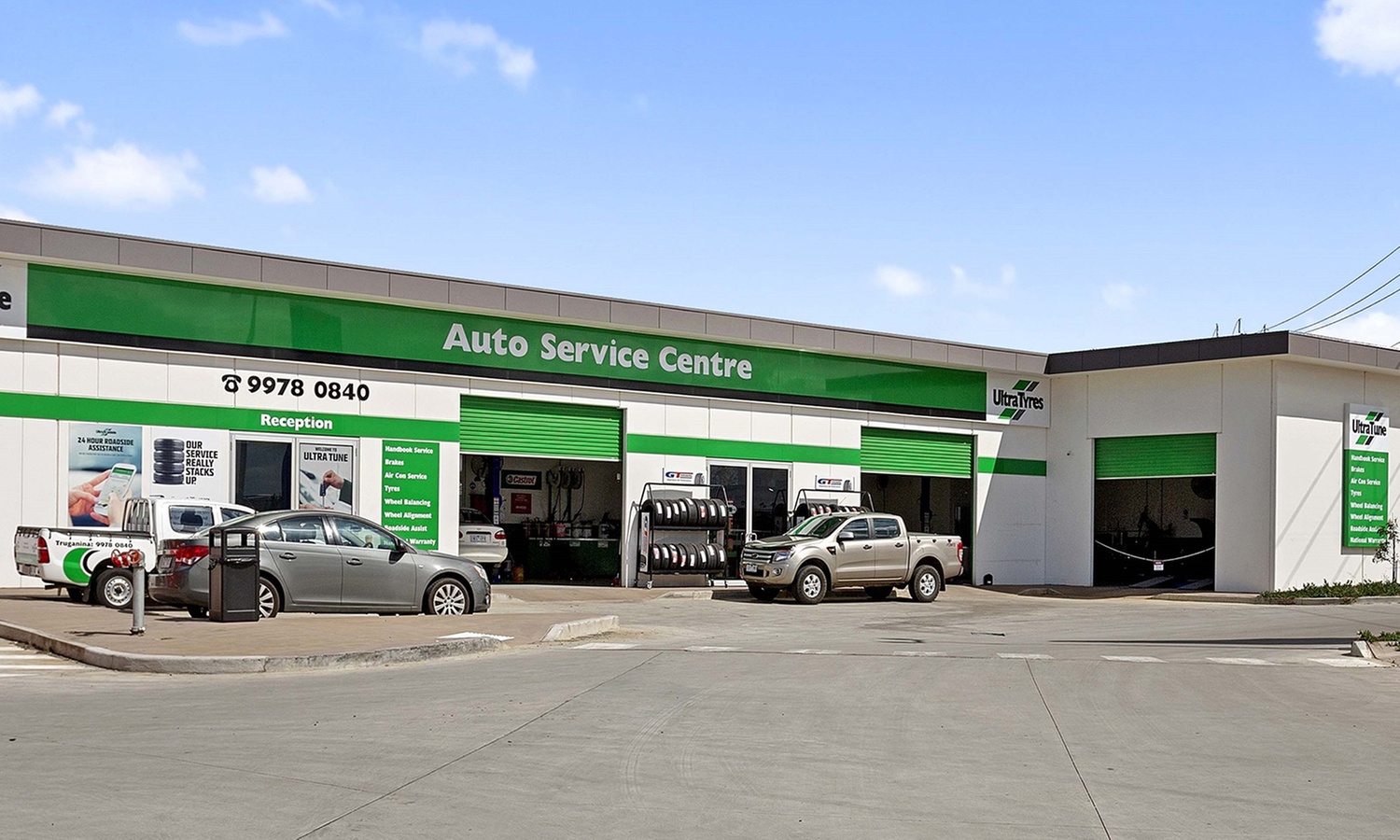 Car Service with Engine Oil Flush