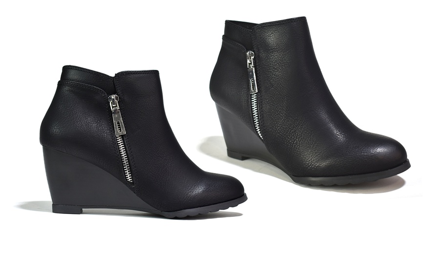 Image 2: Women's Wedge Heel Ankle Boots