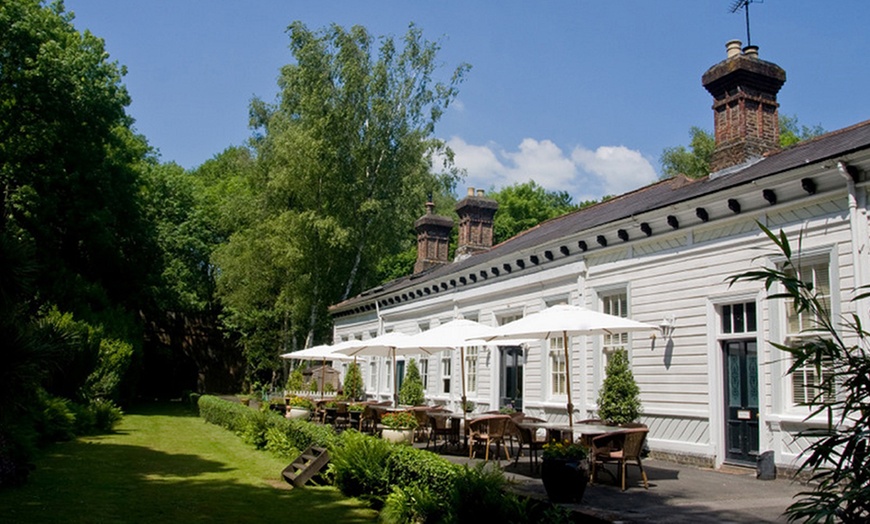 Image 1: 4* West Sussex: 1 or 2 Nights Stay with Breakfast & Optional Dinner