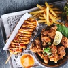 Image 1: Chicken-Wings, Chicken-Bites oder Chicken-Burger mit Beilage & Getränk