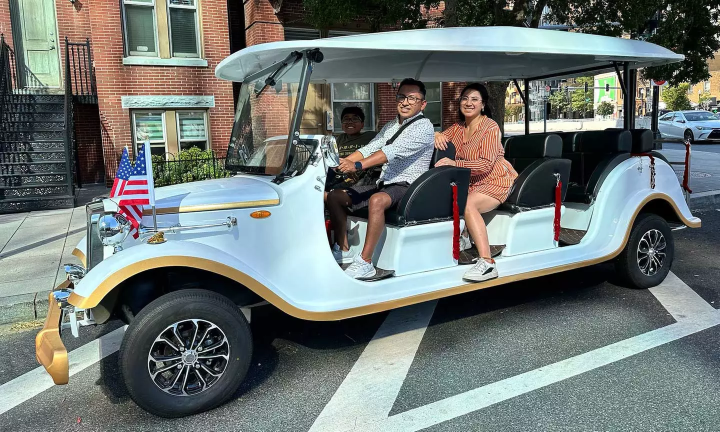 Maximize Your Sightseeing: D.C.'s Comprehensive Minibus Tour