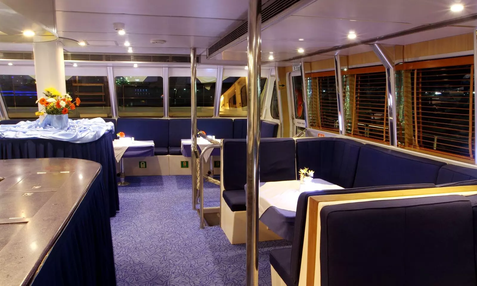 Canal Dinner Buffet Yacht Cruise