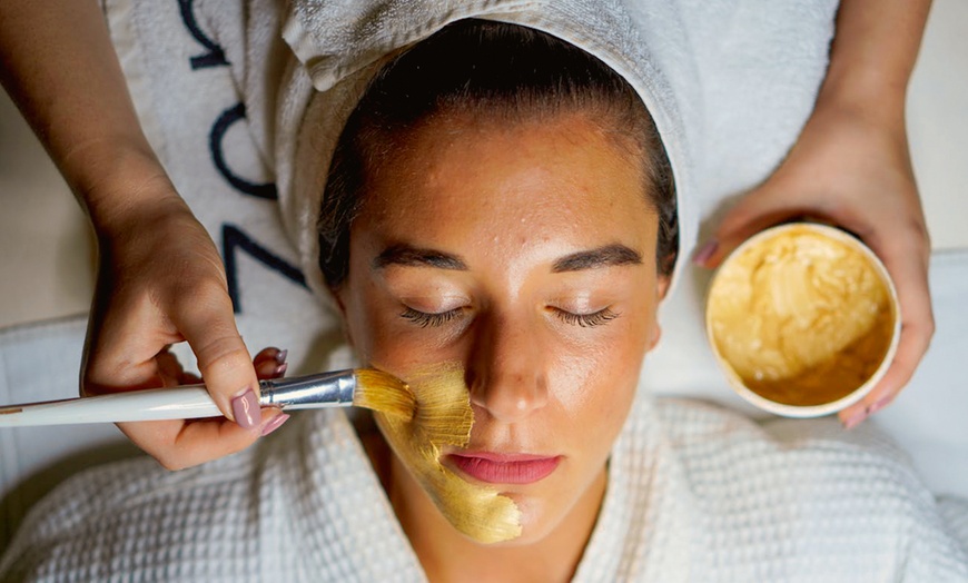 Image 3: Modelage élimination à l'institut By Beauty