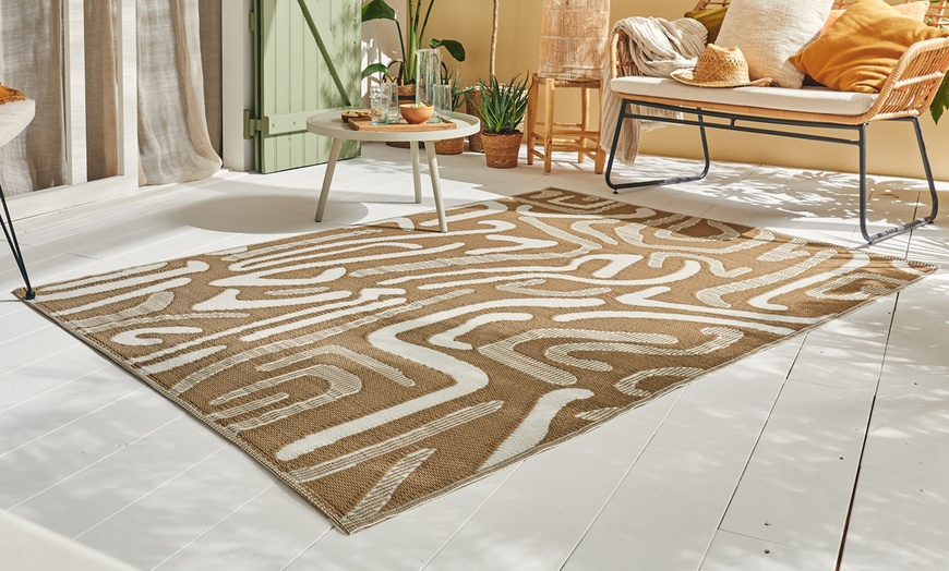 Image 6: Tapis d'extérieur réversible à motif géométrique