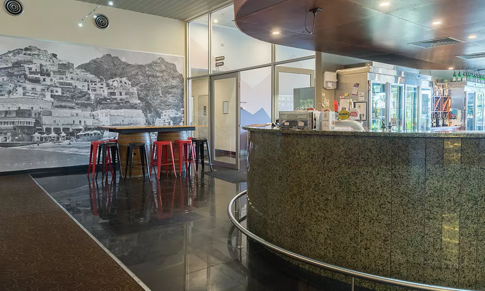 Gourmet Breakfast with Drink