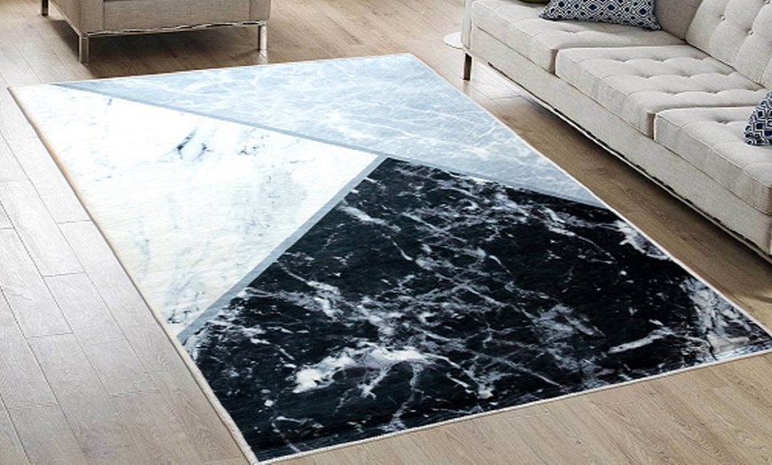 Image 23: Tapis de salon effet marbre