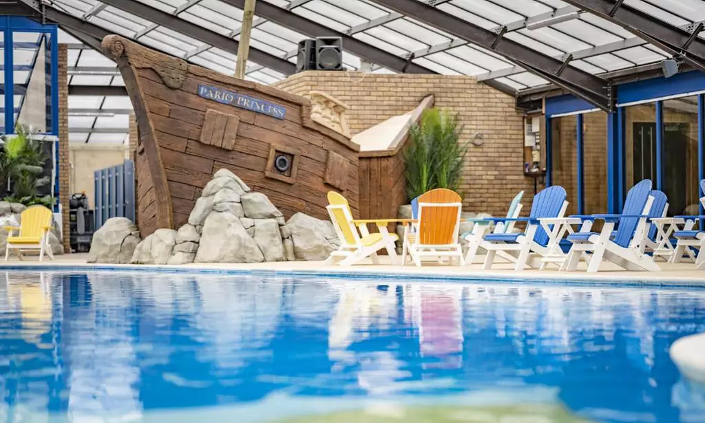 North Wales: 4* Holiday Park Caravan Stay