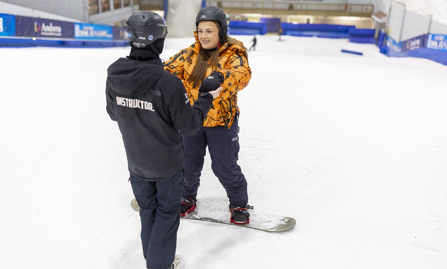 Image 4: Ski or Snowboard Lesson at The Snow Dome