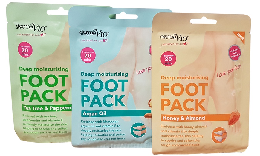 Image 1: Up to Six Derma V10 Moisturising Foot Packs